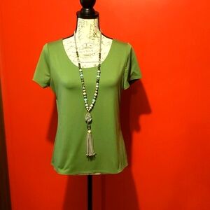 Kim Roger's Lady's Shortsleeved ScoopNeck Tee in Olive